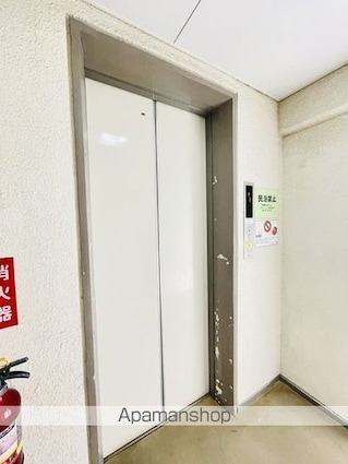 上野アビタシオン[1R/16.74m2]の共用部3