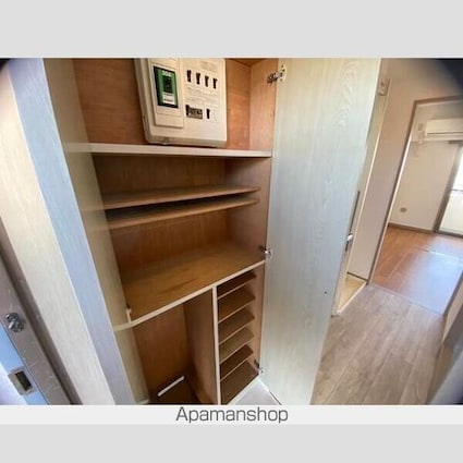 ベルエール方南町[1R/18m2]の収納3