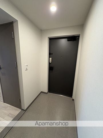 C0MF0RIA LIV北浜淡路町の内装写真