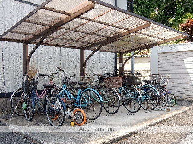 レジデンス西崎Bの外観写真