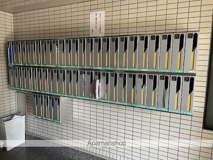 ドリームハウスⅢ[1DK/34.78m2]のエントランス