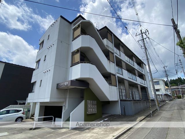 ヒルサイド国見の外観写真