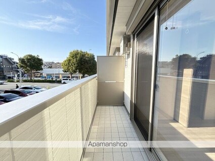 ポール・ヴェール[1LDK/37.01m2]のバルコニー