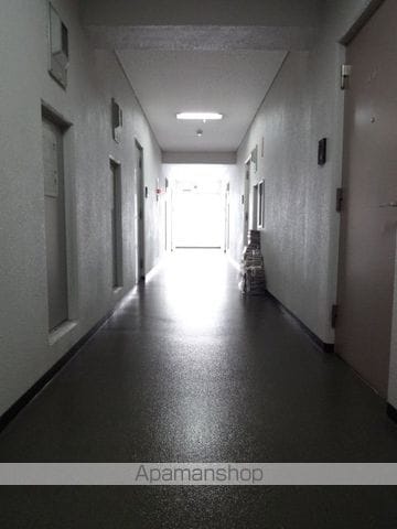 パールタウン大通の内装写真