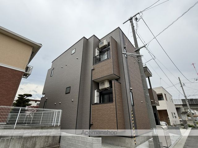アンバーコート原町の外観写真