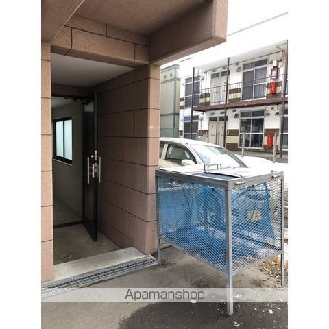 ロージェ・ブルーのその他写真