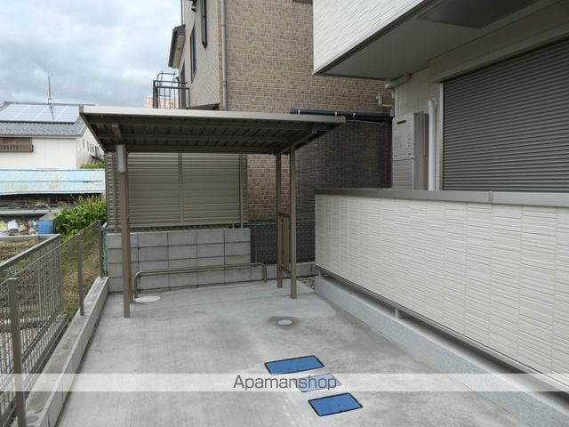 中央本線 勝川駅 徒歩9分 3階建 築9年の外観写真