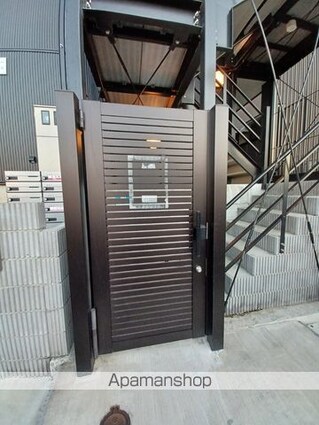 東京都多摩市東寺方１丁目[1R/20.42m2]のエントランス