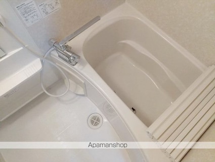 フォーエバー吉澤Ａ・Ｂ[1K/28.21m2]のバス