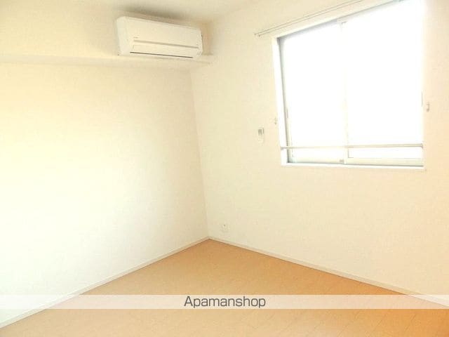 シャン ドゥ フルール Cの内装写真