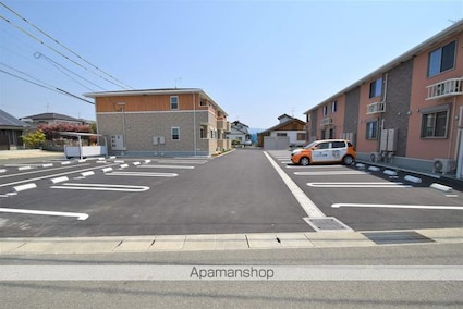 Ｍ・ｆｌｏｗｅｒ　Ⅰ[1LDK/41.53m2]の駐車場