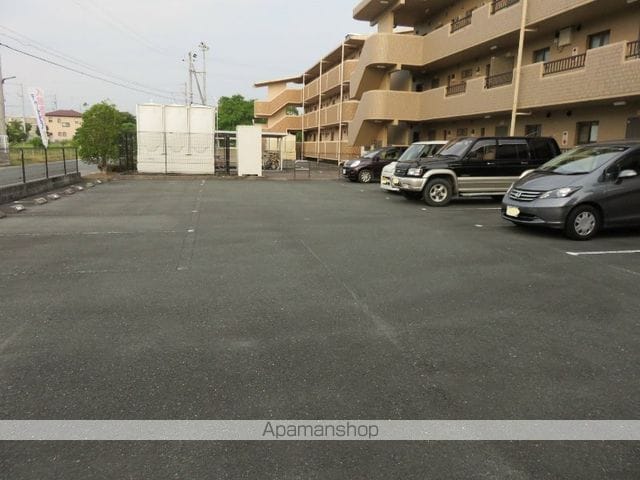 ハッピネスのその他写真