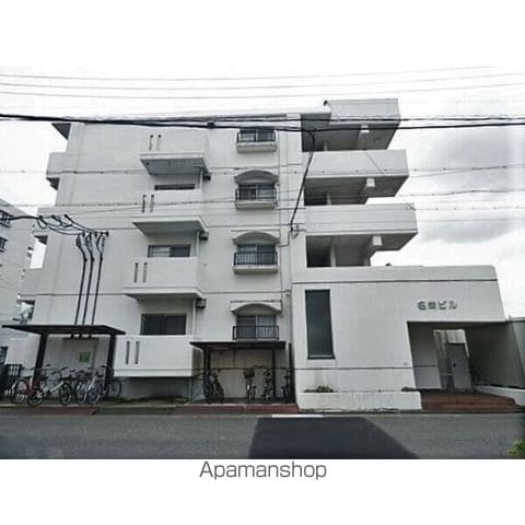 名栄ビルの玄関写真