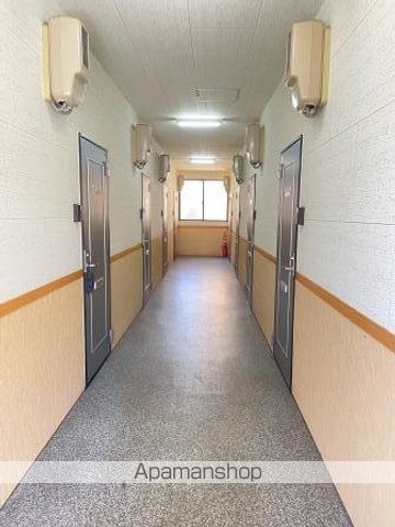 グリーンヒルズの玄関写真