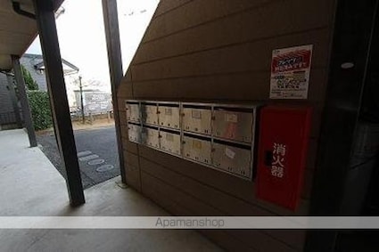 ヴィラ・アンソレイエ高松南Ⅰ[1K/24m2]の共用部4