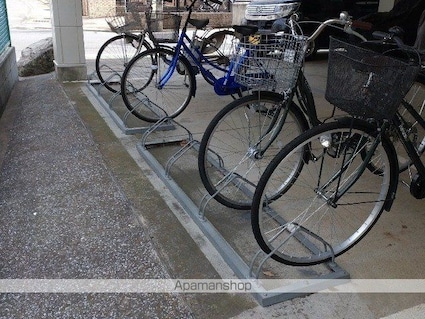 レオパレスブルーパーク[1K/19.87m2]の共用部2