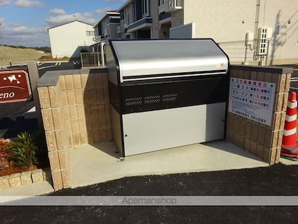 和歌山県和歌山市朝日[1LDK/44.97m2]の共用部2