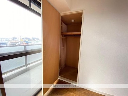 Ｃｒｅｓｔ　ＣｏｕｒｔＫ２[2LDK/66m2]の内装5