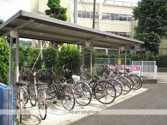 【立川市富士見町のアパートの写真】