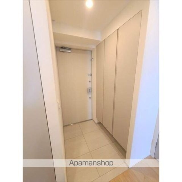 ＬａＳａｎｔｅ桜新町[2LDK/52.57m2]の玄関