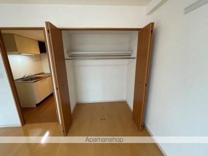 グレイスハイツ東中通タワー[1K/31.77m2]の収納