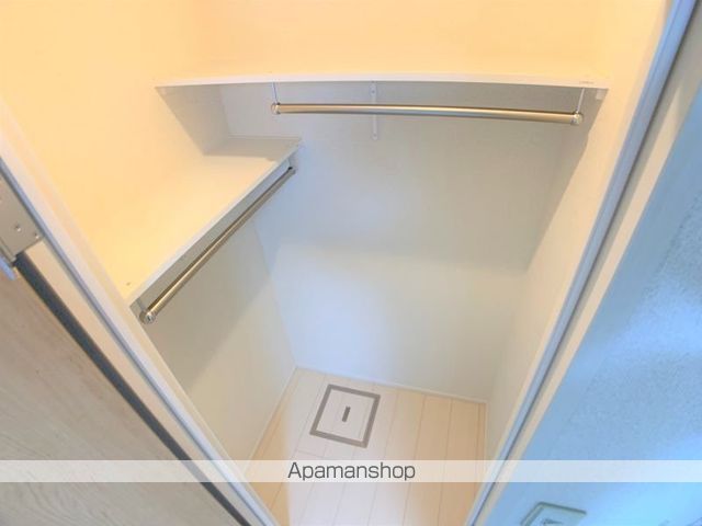 レオパレス東合川IIの内装写真