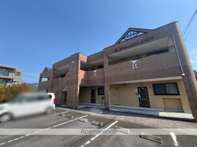 グランディール・みやざきの外観写真