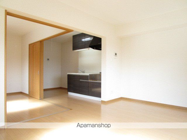 エルマーノIの内装写真