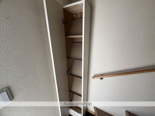 レオネクストモミの木の内装写真