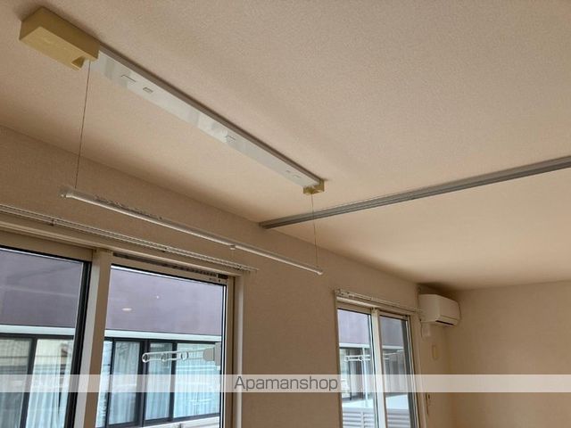 セゾン静の内装写真