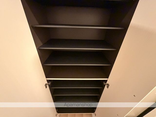 ラフレシール ウエストの内装写真