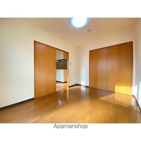 ピュアライフ坂井IIの内装写真