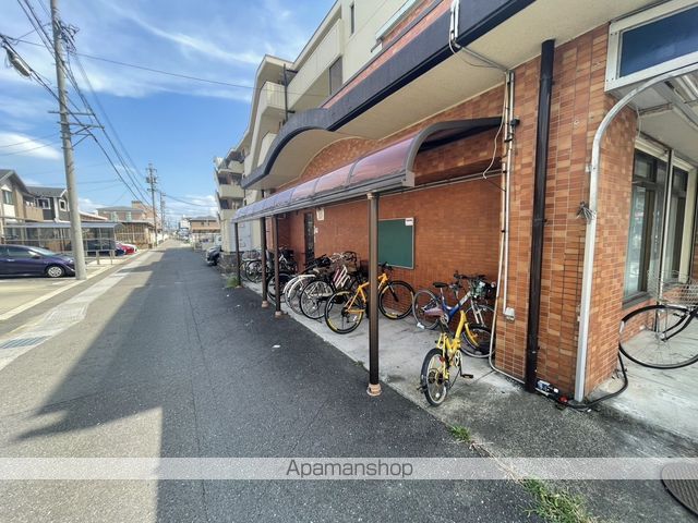 サンストリート松降の玄関写真