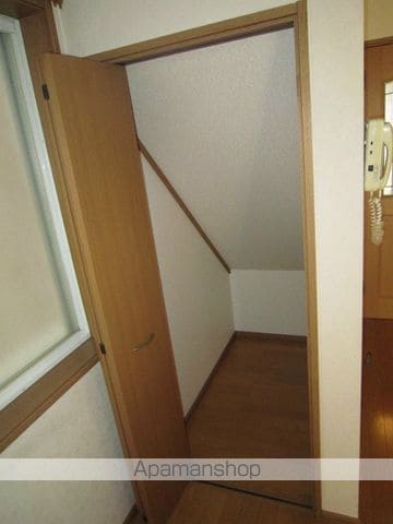 平塚市 2階建 築26年の内装写真