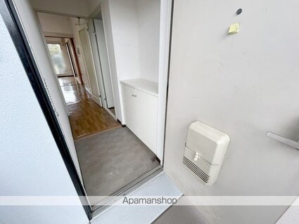 ヒルサイドテラス鶴ヶ島[3DK/54.01m2]の玄関