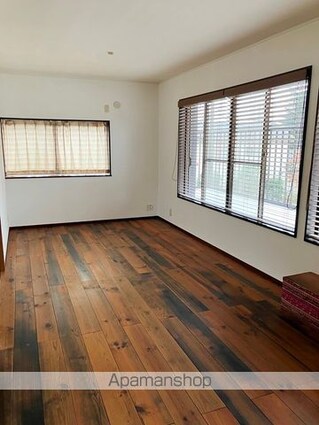 長房町戸建[4SLDK/111.95m2]の内装2