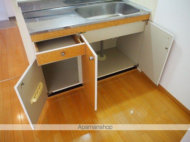 大宝 小阪本町ロイヤルハイツの内装写真