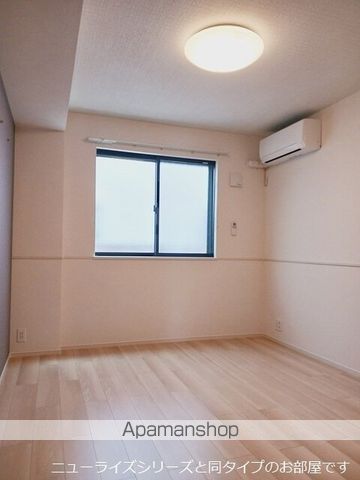 カレント レジデンス 下増田IIの内装写真