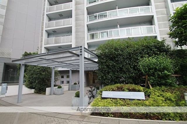 文京グリーンコートビュータワー本駒込の玄関写真
