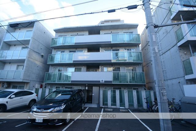 フロレゾン学園前の外観写真