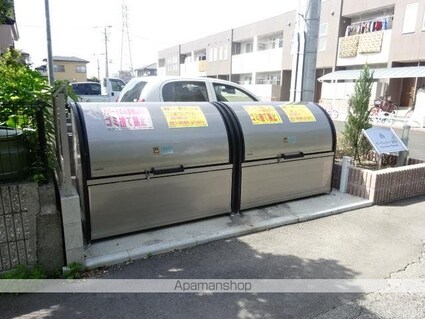 グレース・シャトー・エマⅢ[2LDK/56.89m2]の外観3