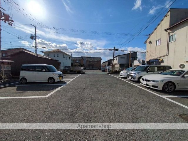 ホワイトタウンのその他写真