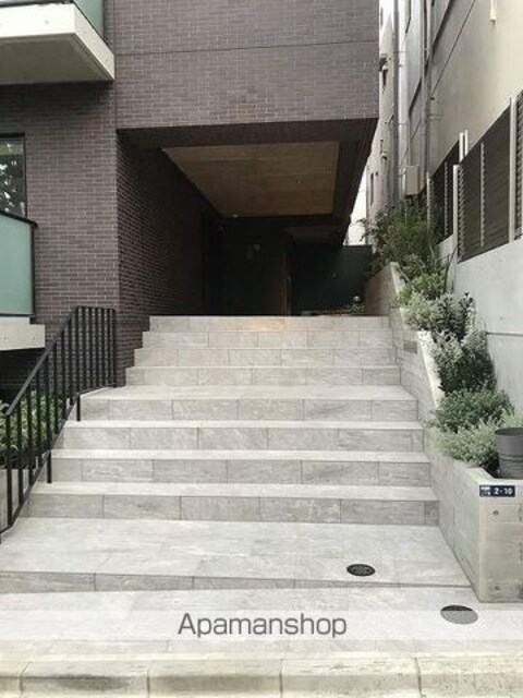 ＬＡ　ＲＥＩＮＡ　ＩＣＨＩＧＡＹＡ　ＫＡＧＡＣＨＯ[1K/47.94m2]の外観2