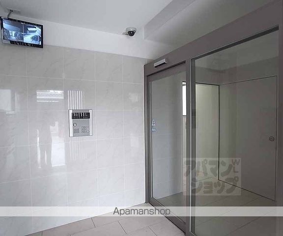 RESIDENCE二条洛中庵の玄関写真
