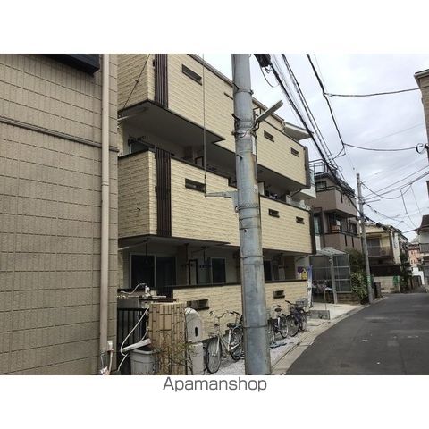 メゾンアレシア四ツ木の外観写真