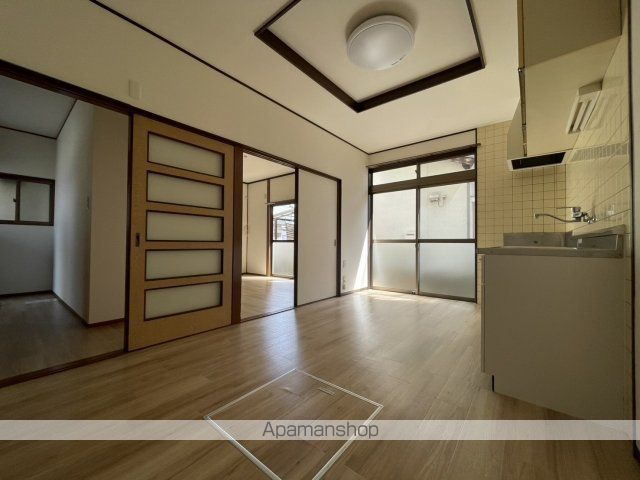 山口貸家の内装写真