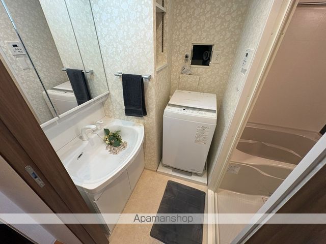 LUXE新大阪VIの内装写真