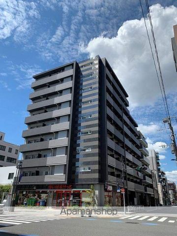 アジールコート両国北斎通の玄関写真