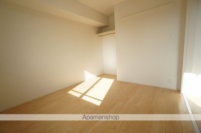QーフロンティアIIIの内装写真
