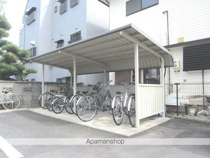 ＢＲＩＣＫ　ＨＯＵＳＥ[1LDK/33.39m2]の外観2